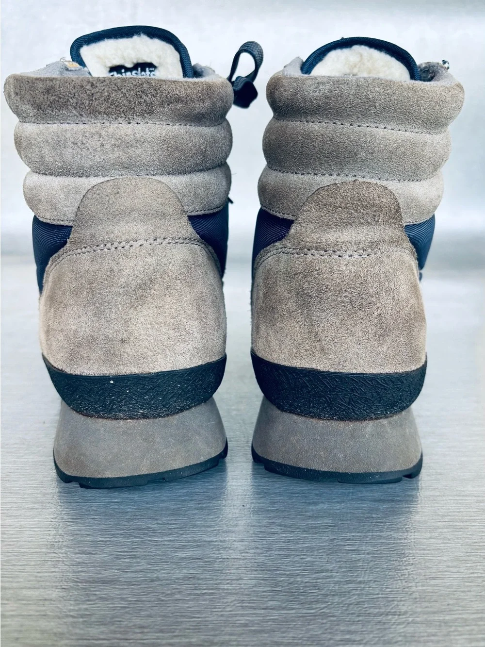LL Bean 1990’s Thinsulate Men’s Size 10 Gray and Navy Suede Hiking Boots